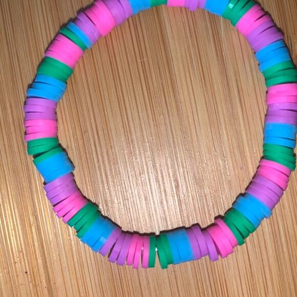 5.2 Handmade‎ Set Of Clay Bead Bracelets - Picture 5 of 5